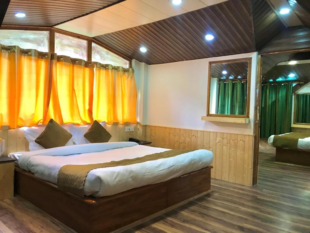 The Avenue Hotel , Manali A River Side Hotel Dış mekan fotoğraf