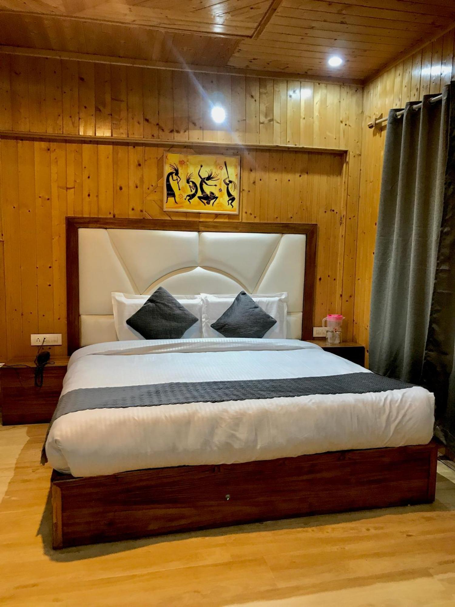 The Avenue Hotel , Manali A River Side Hotel Dış mekan fotoğraf