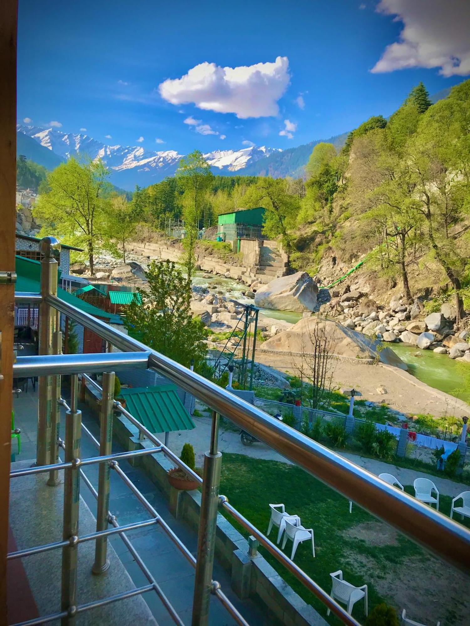 The Avenue Hotel , Manali A River Side Hotel Dış mekan fotoğraf